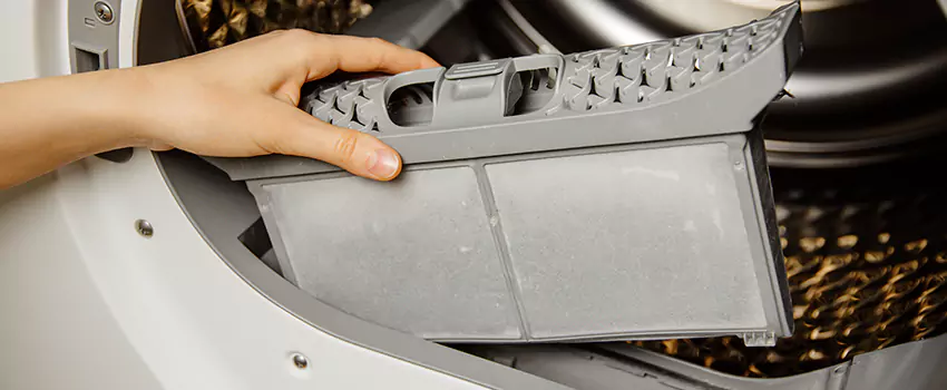 Signs Of A Clogged Dryer Lint Trap in DeLand, Florida